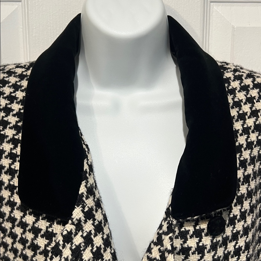 The Limited Wool Black/White Houndstooth Double Breasted Lined Coat Size 10 - Picture 2 of 13
